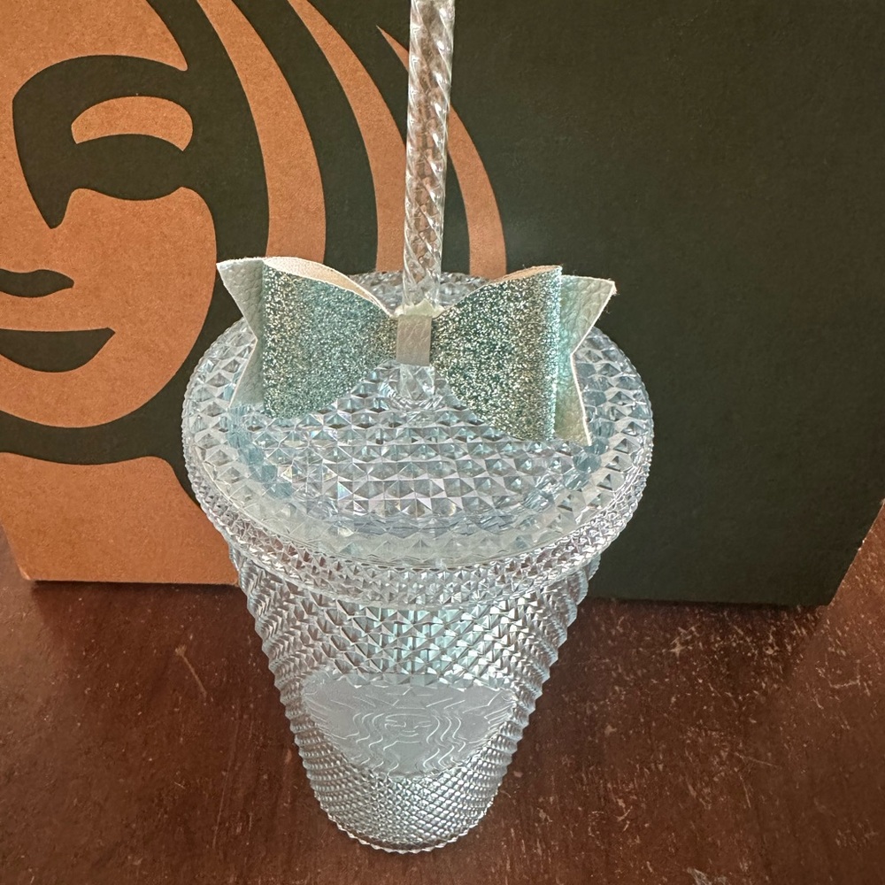 Starbucks Tumbler Crystal Blue Studded Japan Excl. - Grande 16oz - Bow Included - Picture 3 of 5
